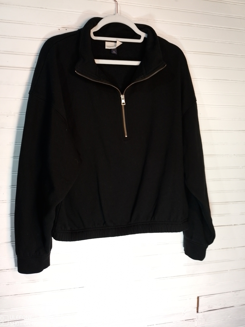 Universal Thread Women's Black Half-Zip Sweater Pullover
